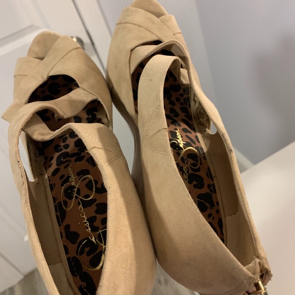 Jessica Simpson Tan Suede Open Toe Wedges - Picture 10 of 11